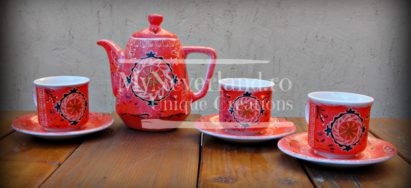 Set pentru ceai "Red Ethno Design"